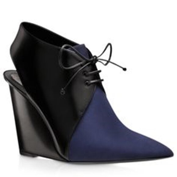 Christian Dior Irresistible Shoeboot - size 38/8